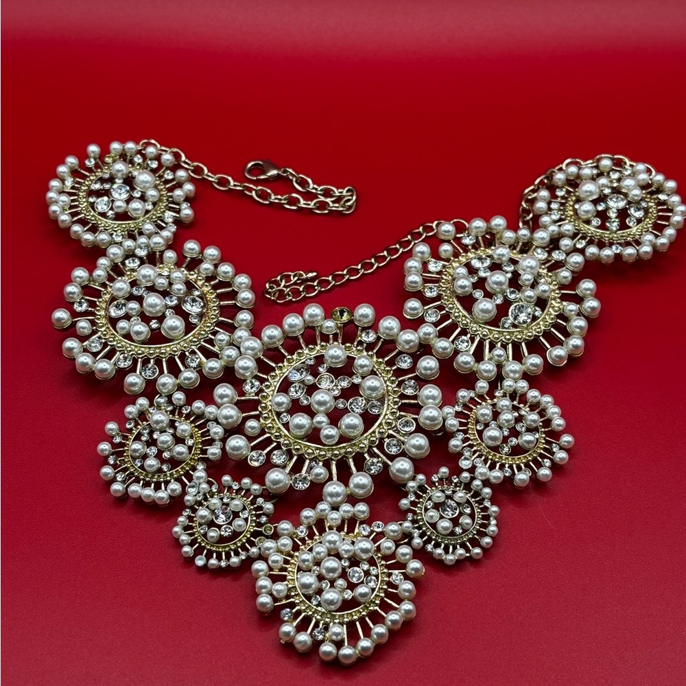 Crucial Gold and Pearl Statement Necklace
